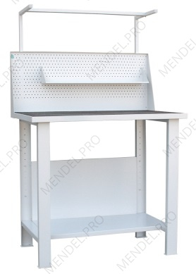 Верстак слесарный с креплением для лампы